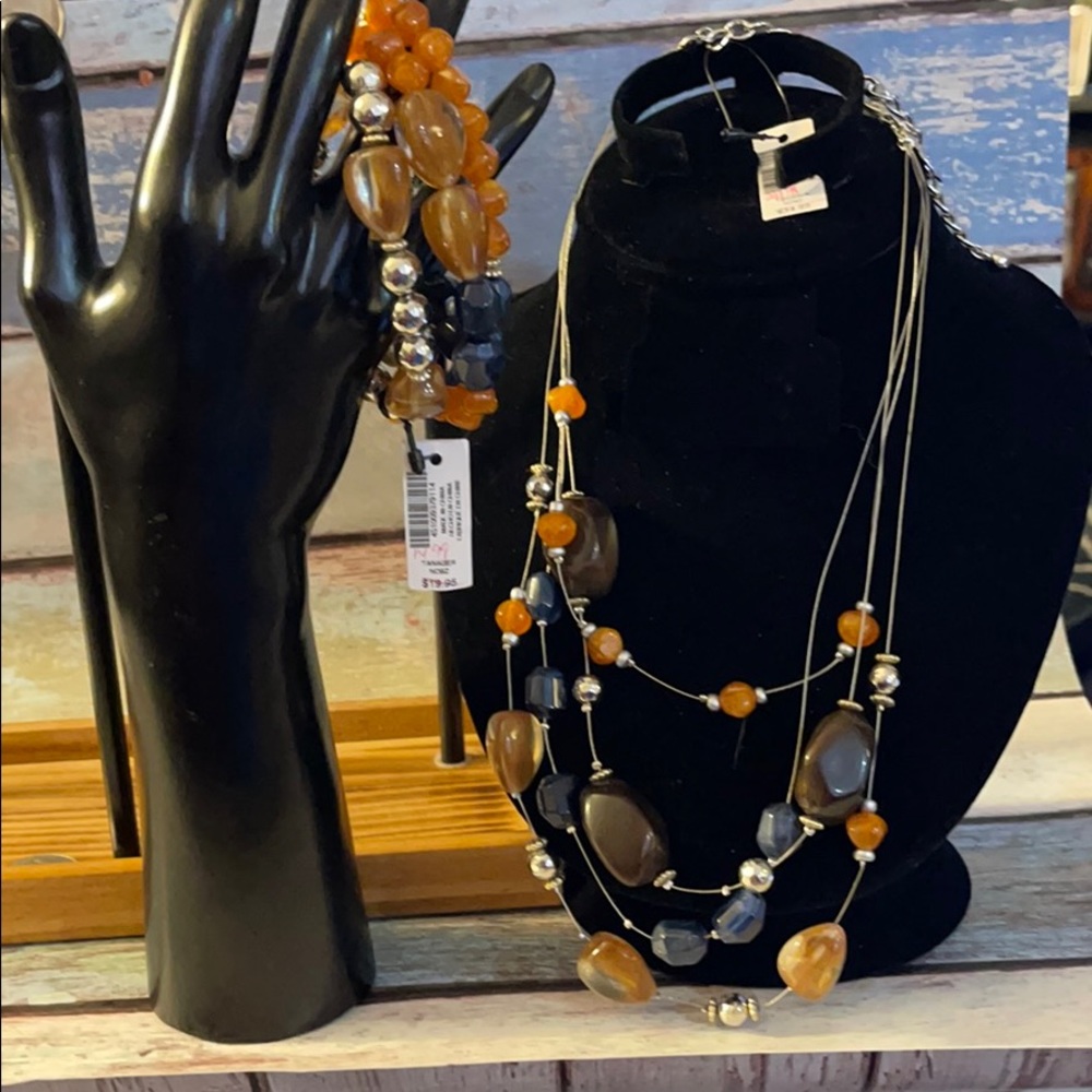 Chico’s 2 pc -faux gemstone necklace & bracelets 4